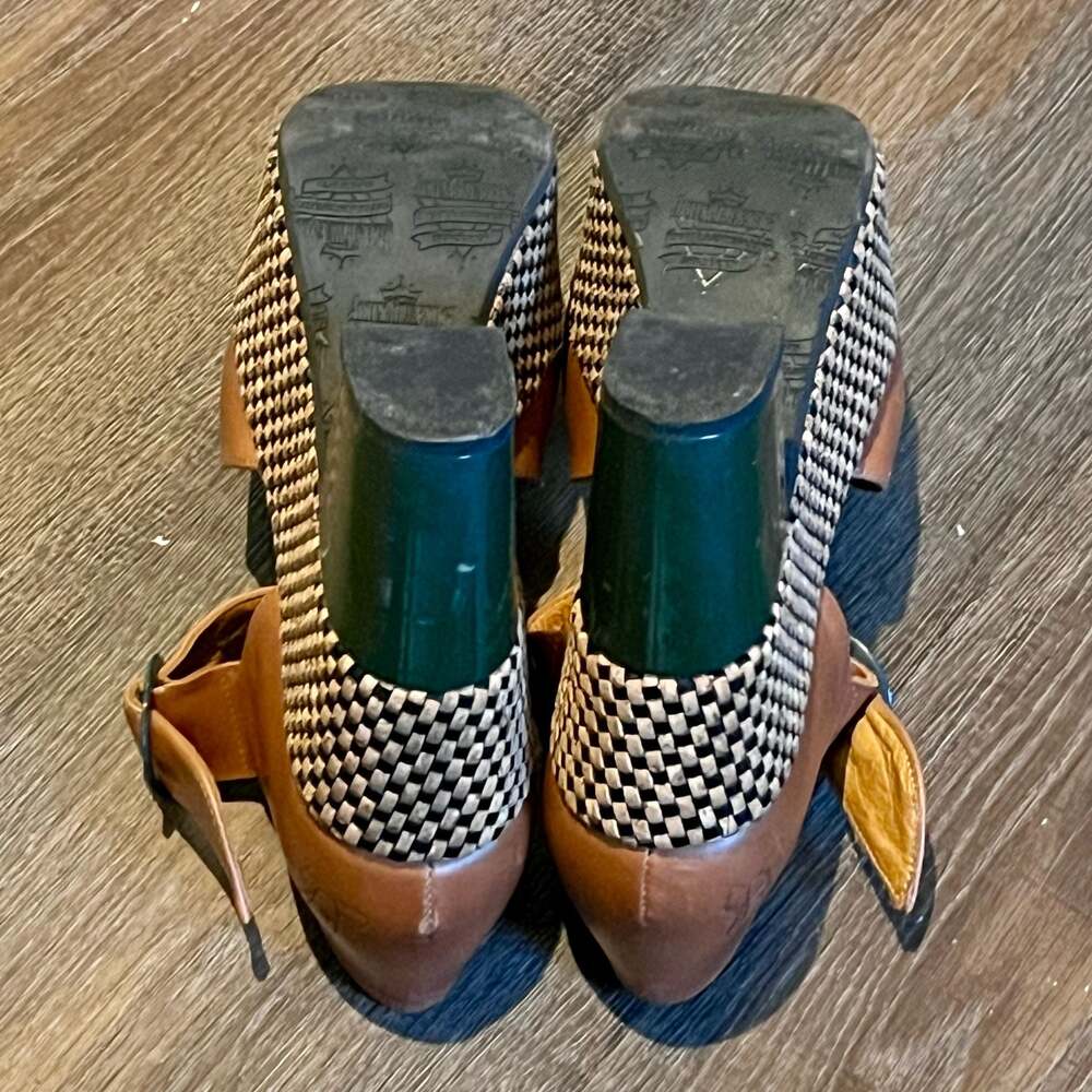 John Fluevog Ana Rita Leather Platform Mary Jane Heels Size 7 Brown Tan - Picture 13 of 13